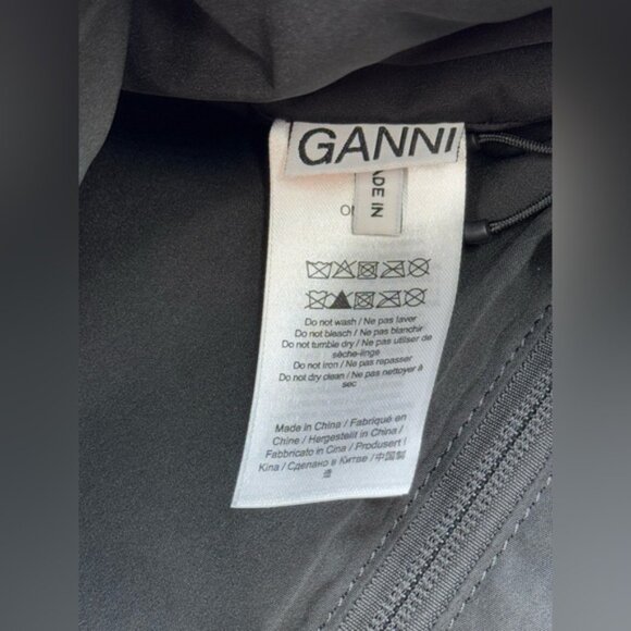 🆕 GANNI 🧿 NWT Taupe Oyster Gray Recycled Tech Backpack - Picture 12 of 12